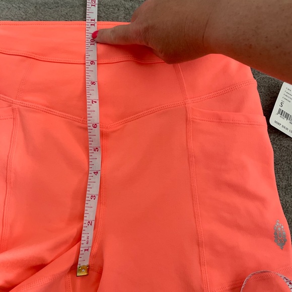 NWT $60 Free People Movement Shorts Sz S - Picture 3 of 12